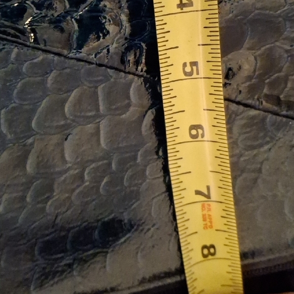 Italian Embosed "Croc" Leather Clutch - Picture 8 of 8